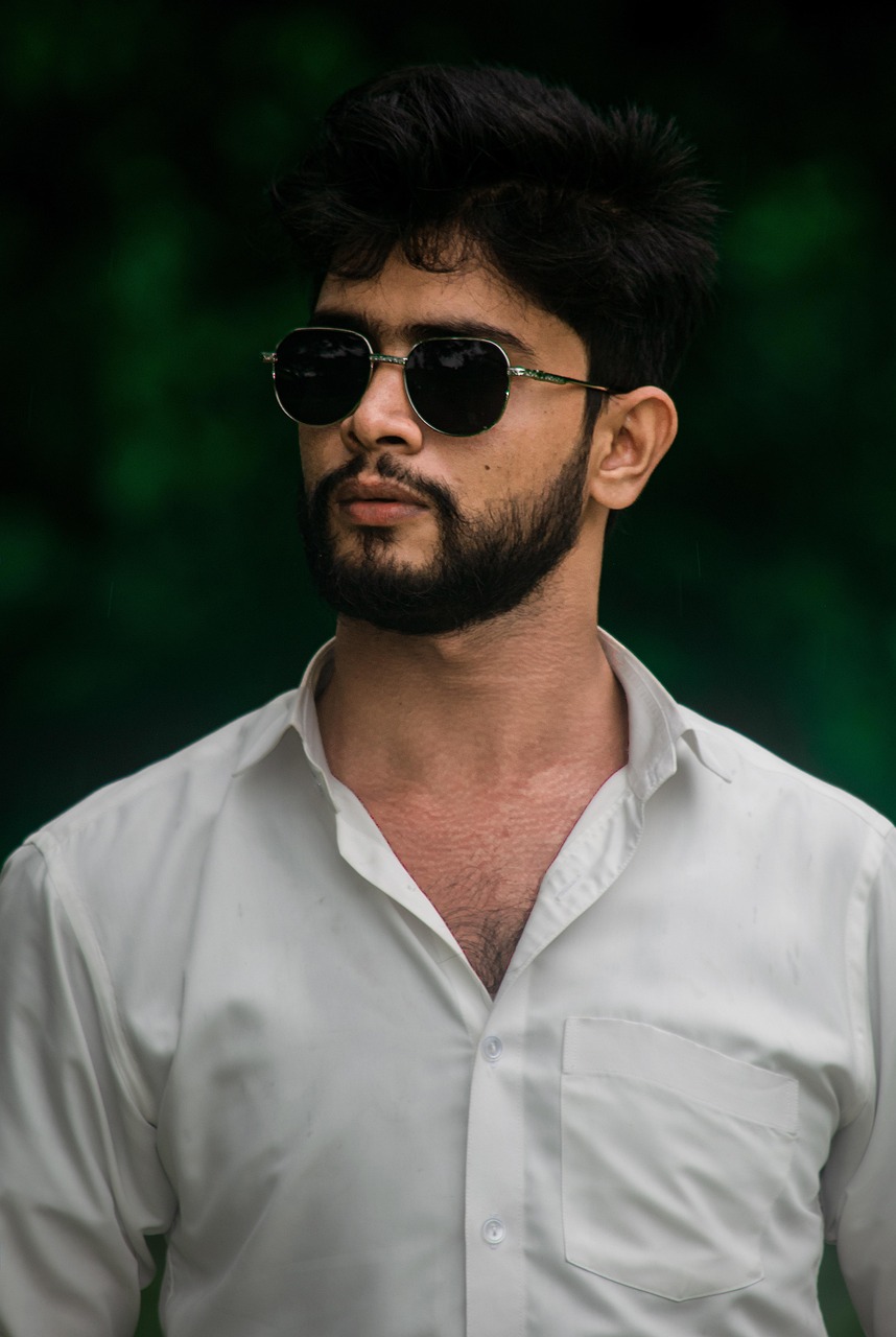bangladeshi 8206336 1280
